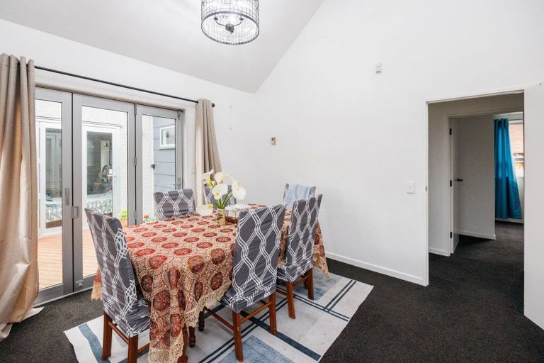 Photo of property in 30 Terry Crescent, Milson, Palmerston North, 4414