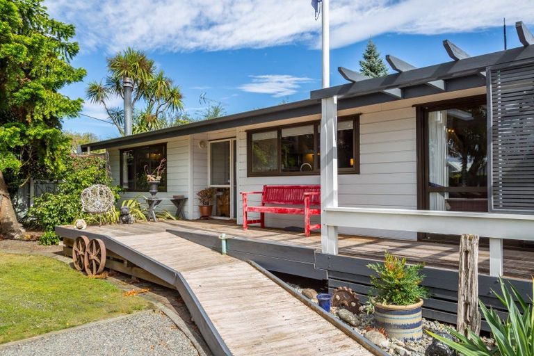 Photo of property in 210 Main Street, Greytown, 5712