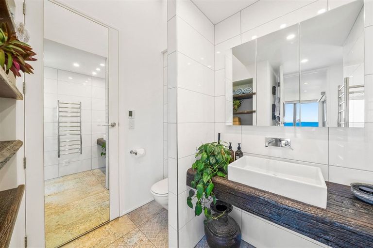 Photo of property in 80 Moana Road, Plimmerton, Porirua, 5026