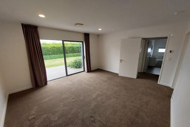 Photo of property in 21 Maclaren Road, Wigram, Christchurch, 8042