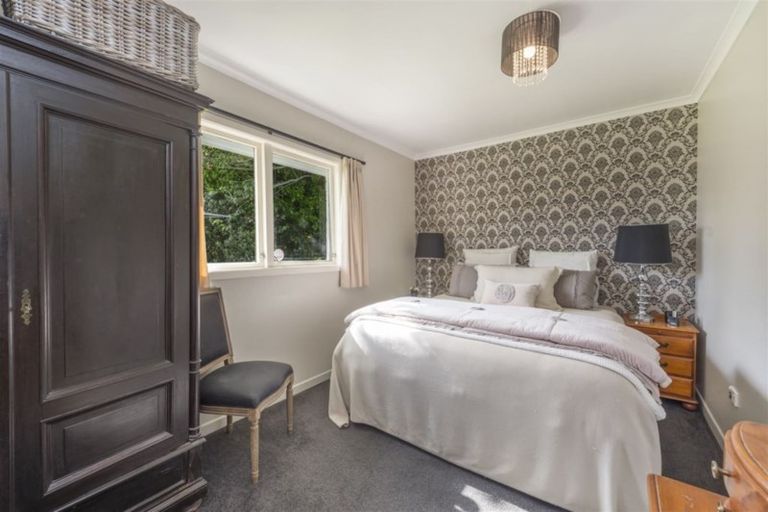 Photo of property in 6 Burwood Place, Silverdale, Hamilton, 3216