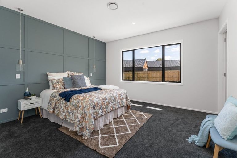 Photo of property in 21 Tararua Crescent, Otaki, 5512