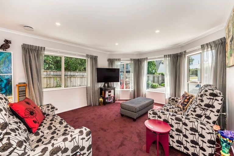 Photo of property in 294b Te Moana Road, Waikanae, 5036