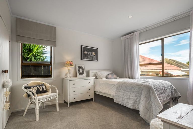 Photo of property in 3/6 Keys Street, Belmont, Auckland, 0622