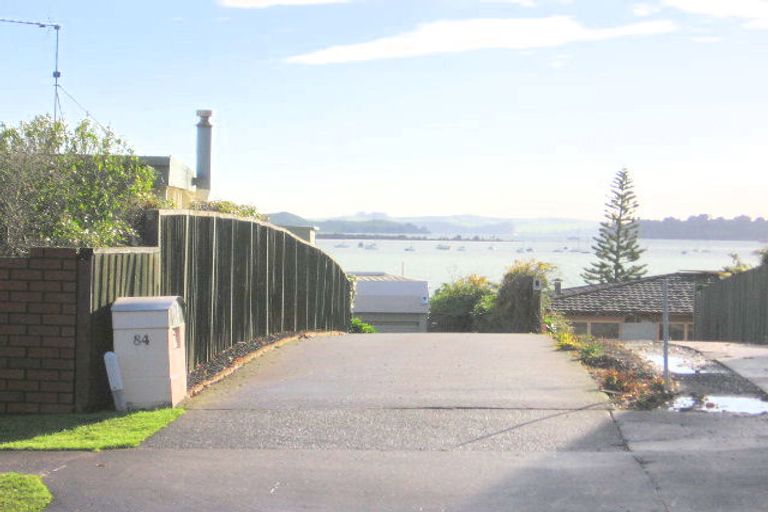 Photo of property in 84 Bramley Drive, Farm Cove, Auckland, 2012