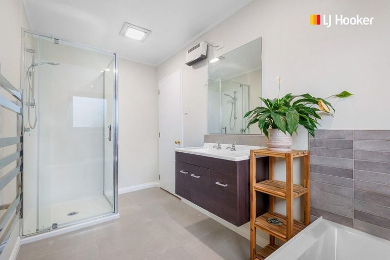 Photo of property in 258 Chain Hills Road, Chain Hills, Dunedin, 9076