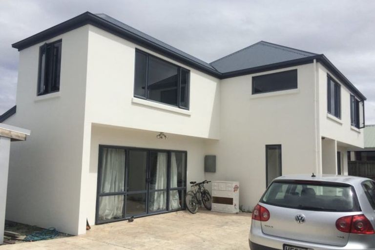 Photo of property in 53 Picton Avenue, Riccarton, Christchurch, 8011