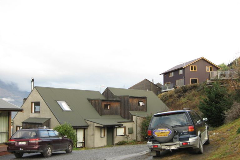 Photo of property in 1 Woodlands Close, Queenstown, 9300