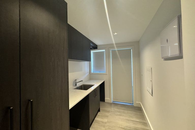 Photo of property in 18 Malvina Place, Bucklands Beach, Auckland, 2014