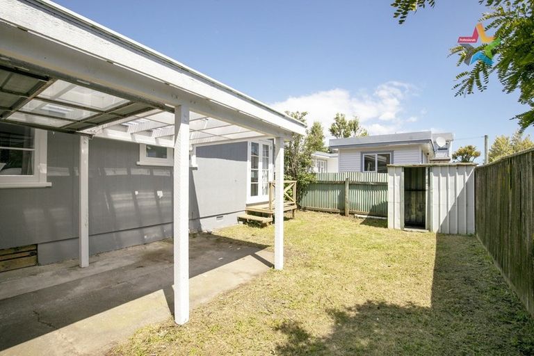 Photo of property in 46 Leighton Avenue, Waiwhetu, Lower Hutt, 5010