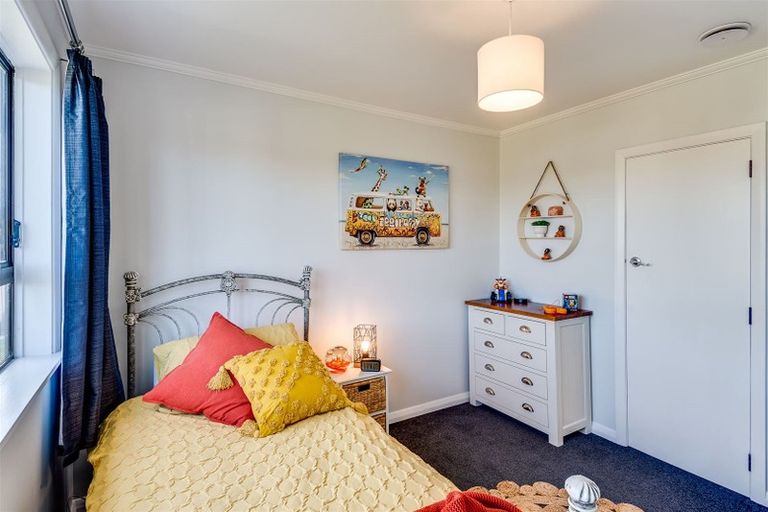 Photo of property in 10 Masefield Avenue, Maraenui, Napier, 4110