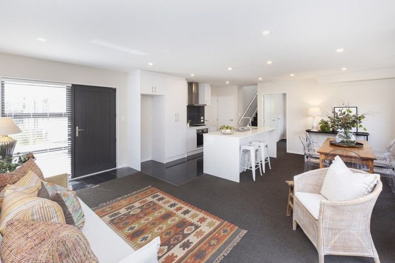 Photo of property in 12b Broadbent Street, Riccarton, Christchurch, 8041