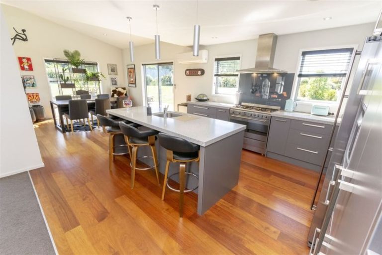 Photo of property in 56 Gressons Road, Waikuku, Rangiora, 7473