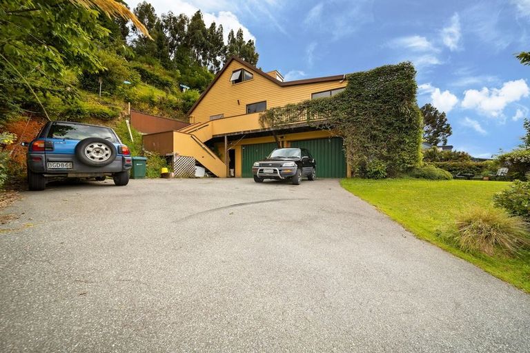 Photo of property in 79 Hensman Road, Queenstown, 9300