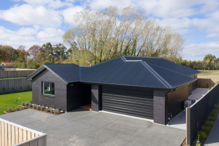 Photo of property in 15a Strowan Avenue, Elgin, Ashburton, 7700