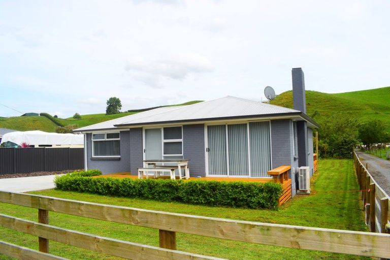 Photo of property in 18 Church Street, Tirau, 3410