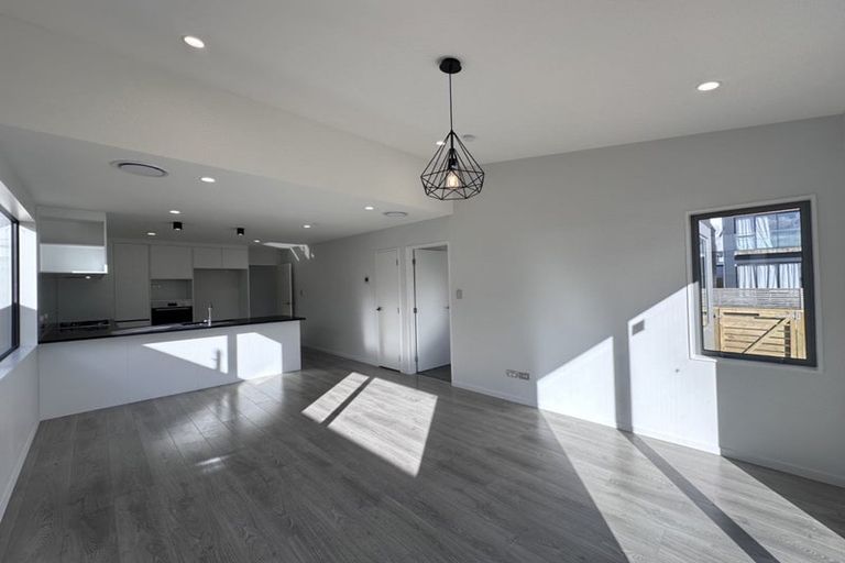 Photo of property in 21 Fredrick Hanson Road, Papakura, 2110