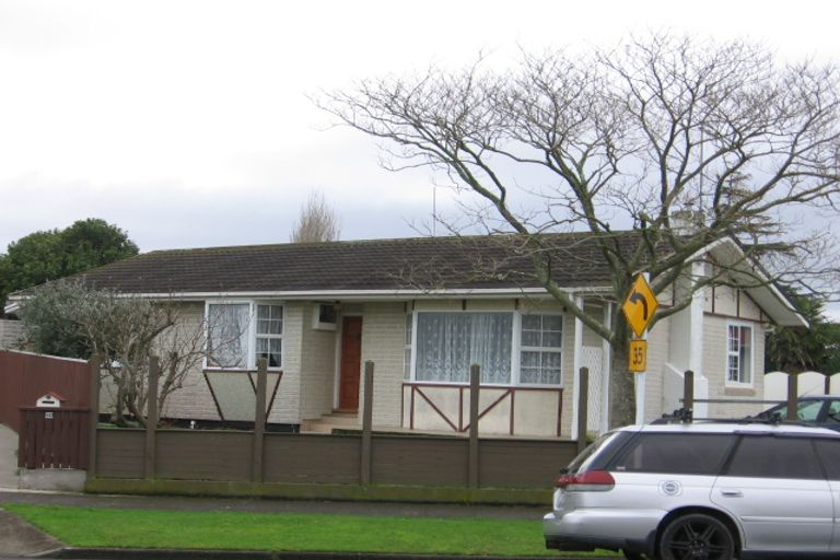 Photo of property in 92 Rugby Street, Awapuni, Palmerston North, 4412