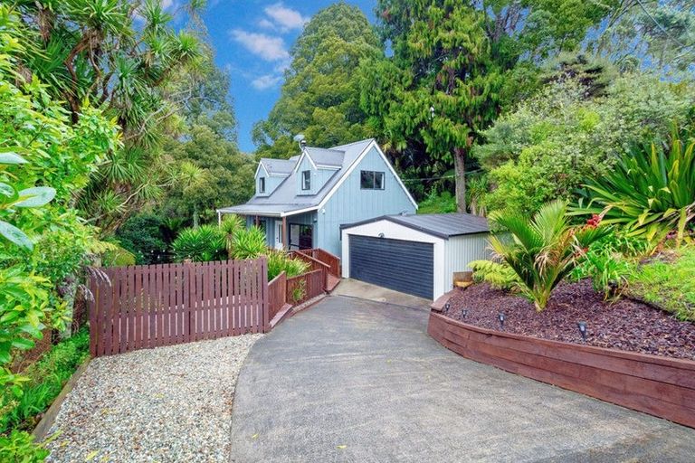 Photo of property in 169 Wairere Road, Waitakere, Henderson, 0782