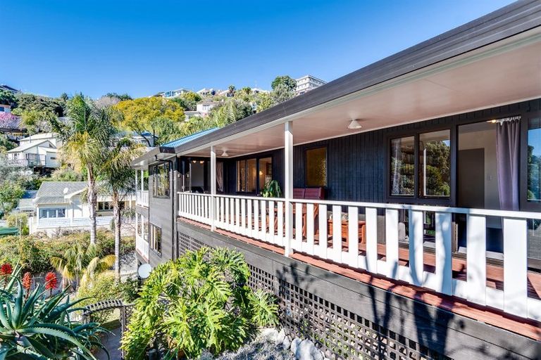 Photo of property in 17 Goldsmith Road, Hospital Hill, Napier, 4110