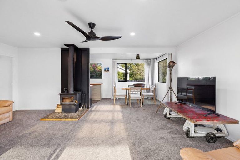 Photo of property in 8 Coleman Place, Darfield, 7510