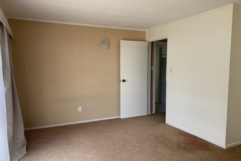 Photo of property in 49 Marellen Drive, Red Beach, 0932