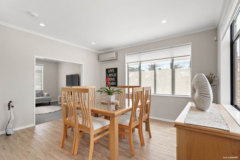 Photo of property in 6 Derg Place, East Tamaki, Auckland, 2013