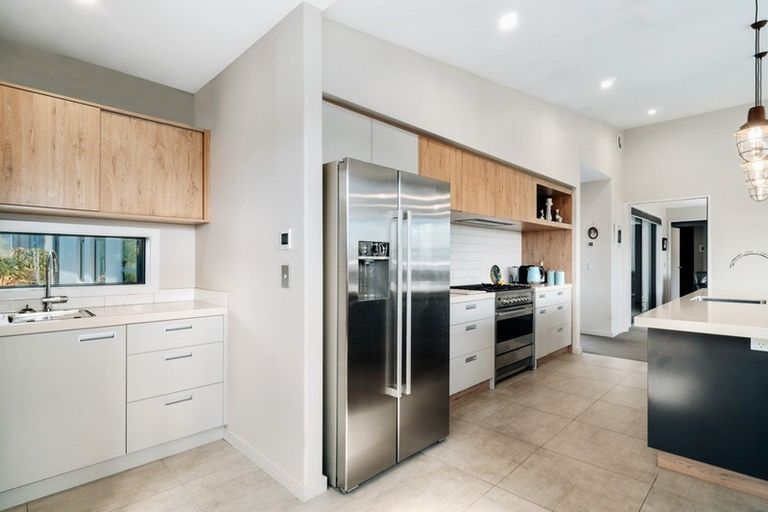 Photo of property in 25 Infinity Drive, Wanaka, 9305