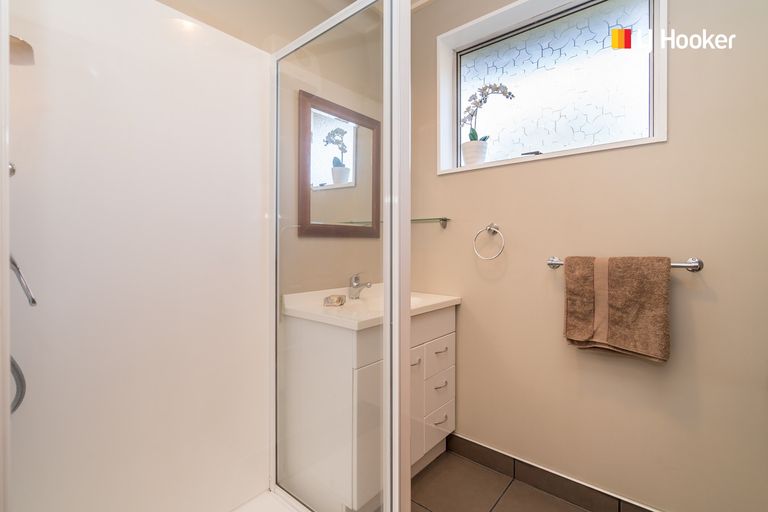 Photo of property in 24b Rutherford Street, Caversham, Dunedin, 9012