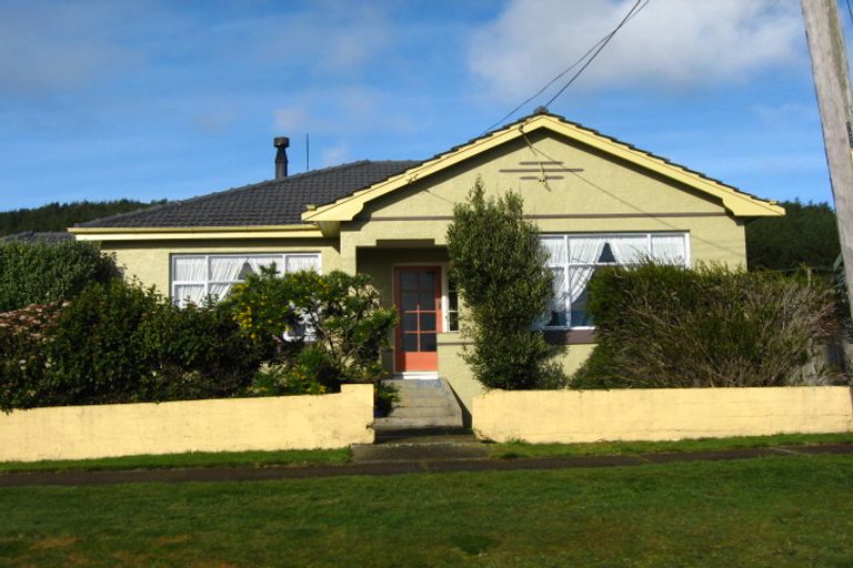 Photo of property in 24 Mcdougall Street, Bluff, 9814