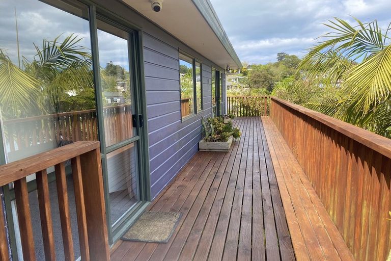 Photo of property in 4 Springtime Crescent, Stanmore Bay, Whangaparaoa, 0932