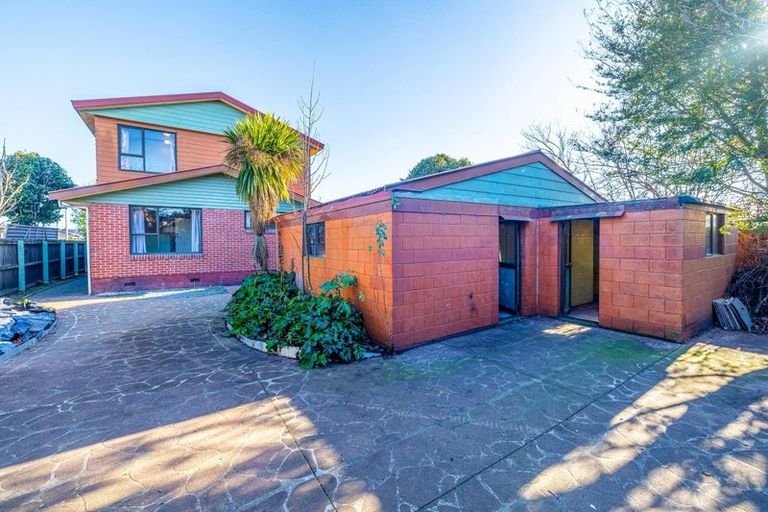 Photo of property in 28 Parker Street, Hornby, Christchurch, 8042