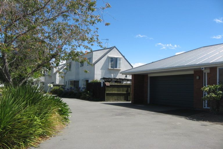 Photo of property in 20 Coles Place, St Albans, Christchurch, 8014