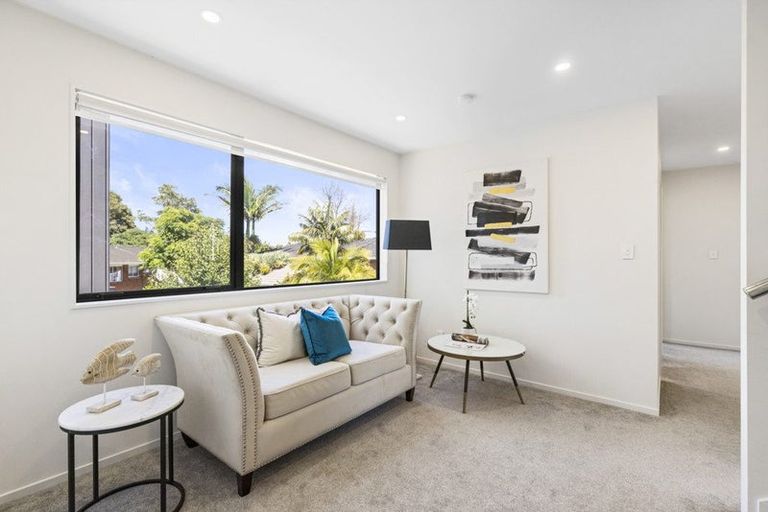 Photo of property in 5a Hemsway Place, Sunnyhills, Auckland, 2010