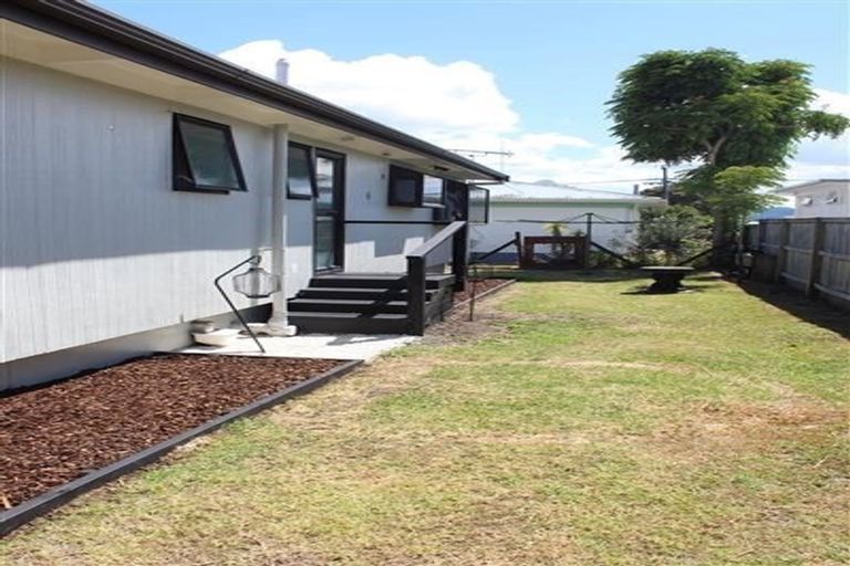 Photo of property in 1a Ross Street, Onerahi, Whangarei, 0110