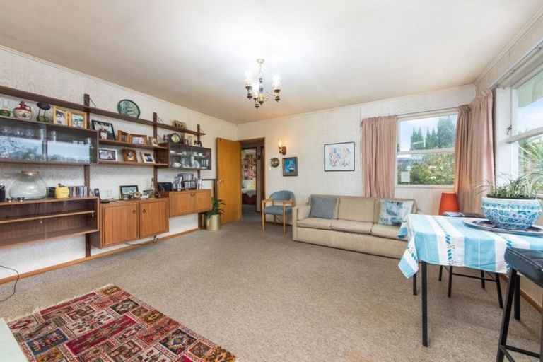 Photo of property in 113 Moore Street, Hillcrest, Auckland, 0627