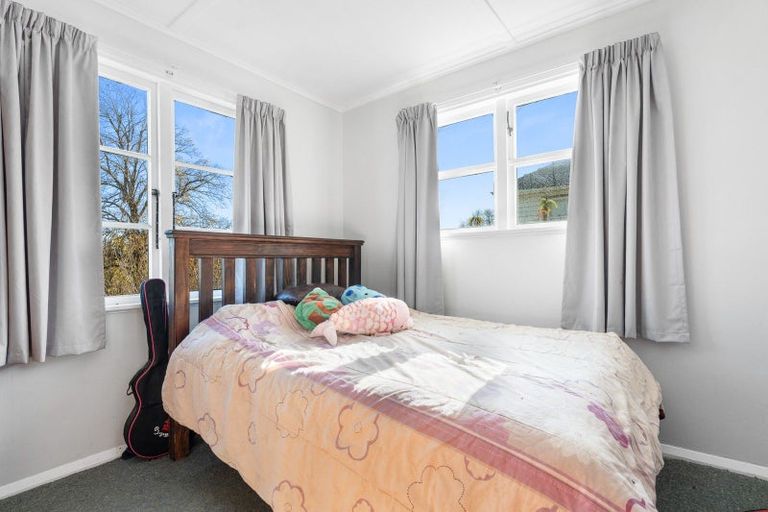 Photo of property in 3 Stamford Place, Lansdowne, Masterton, 5810