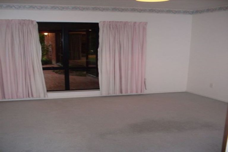 Photo of property in 20 Althorp Place, Avonhead, Christchurch, 8042