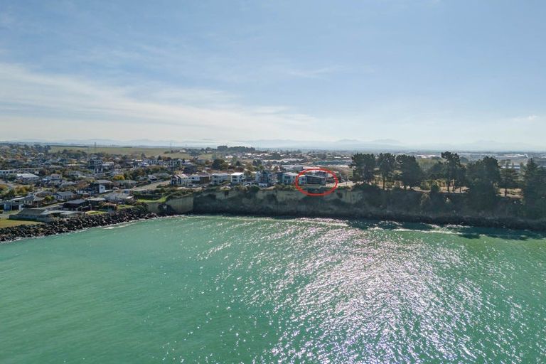 Photo of property in 2 Moore Street, Waimataitai, Timaru, 7910