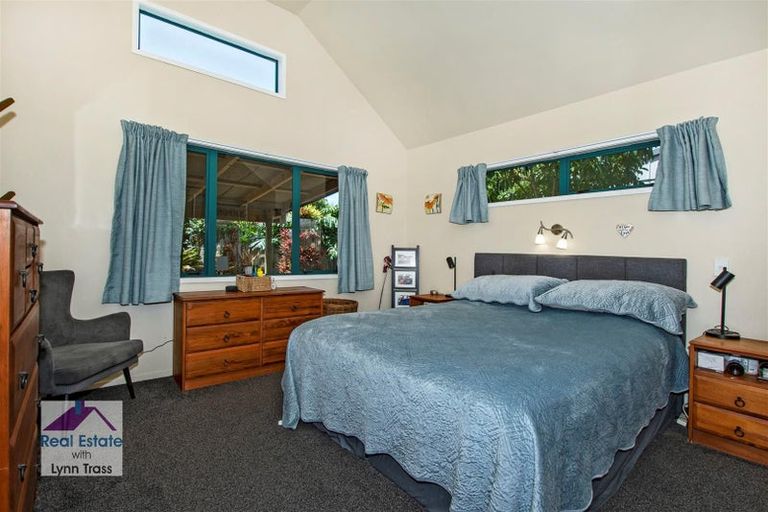 Photo of property in 11e Lupton Avenue, Kensington, Whangarei, 0112