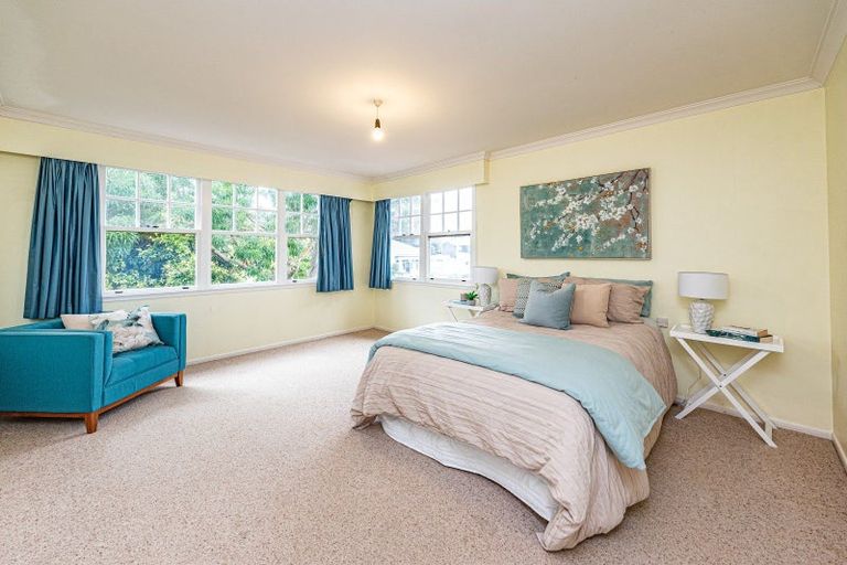 Photo of property in 11 Saint Leonard Street, Saint Johns Hill, Whanganui, 4501