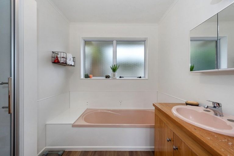 Photo of property in 11 Mckain Place, Fitzroy, Hamilton, 3206