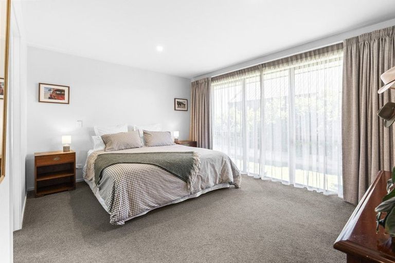Photo of property in 21 Caledonia Drive, Mosgiel, 9024