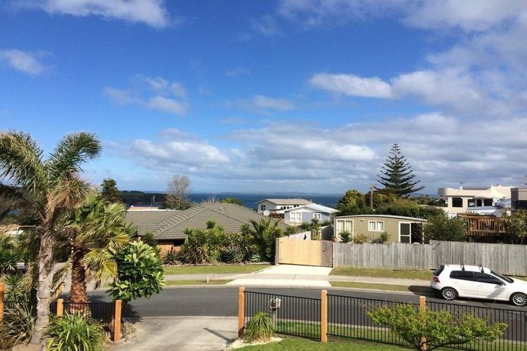 Photo of property in 3 Havilah View, Army Bay, Whangaparaoa, 0930