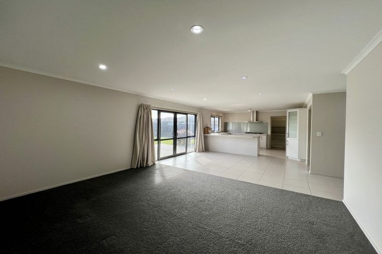 Photo of property in 42 Cumberland Drive, Flagstaff, Hamilton, 3210