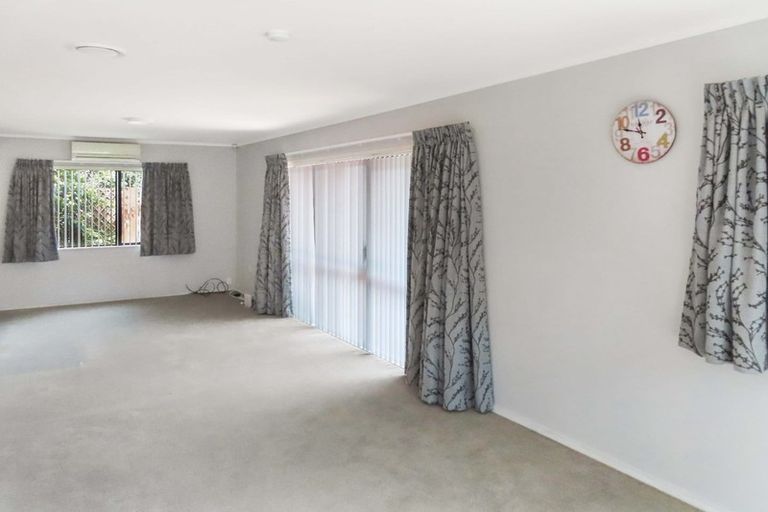 Photo of property in 46c Bauchop Road, Waterloo, Lower Hutt, 5011