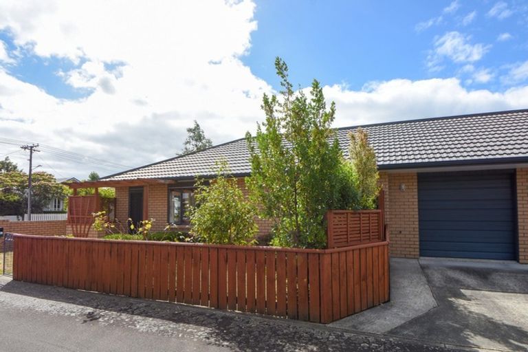 Photo of property in 21a Rhodes Street, Carterton, 5713