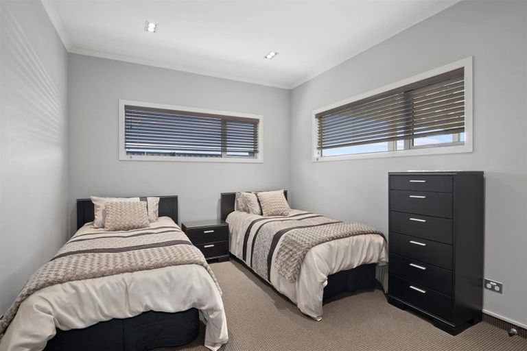 Photo of property in 12 Woodstock Place, Stoke, Nelson, 7011