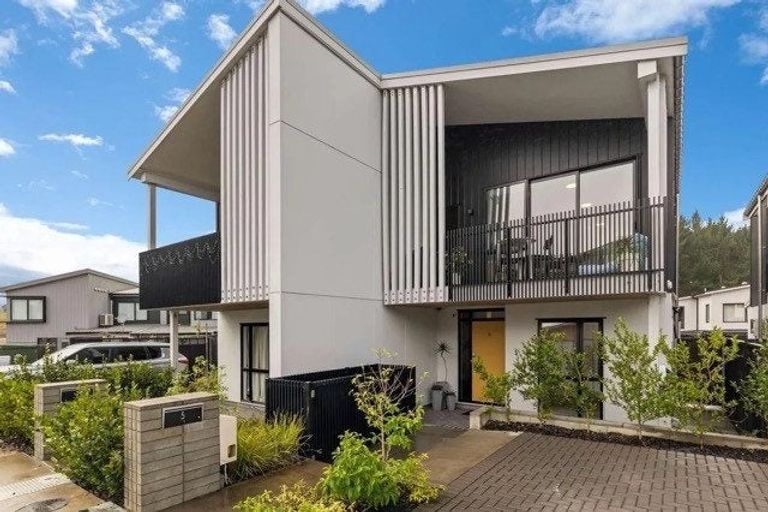 Photo of property in 5 Awamarino Way, Westgate, Auckland, 0614