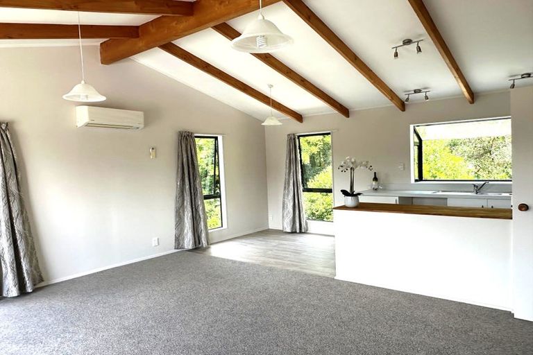 Photo of property in 21 Kings Road, Paihia, 0200